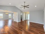 225 Woodgreen Lane, Aberdeen, NC 28315 — 3-bedroom home in Woodgreen, Aberdeen, NC, photo 7 of 12