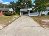 1310 North Drive, Goldsboro, NC 27534 — 3-bedroom home in Jefferson Park, Goldsboro, NC, photo 3 of 25: ib_full_property_condition_photos_p004.j