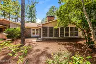 909 Satinwood Court, Southern Pines, NC 28387 — 2-bedroom home, Southern Pines, NC, photo 5 of 20: listing_4