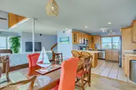2362 New River Inlet Road, North Topsail Beach, NC 28460 — 4-bedroom waterfront townhome in New River Beach Club, North Topsail Beach, NC, photo 19 of 49: 2362 New River Inlet Road - Interiors -