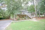 234 Lakeview Drive, Whispering Pines, NC 28327 — 3-bedroom home in Whispering Pines, Whispering Pines, NC, photo 4 of 69: 234 Lakeview Dr-3