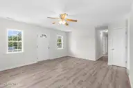 25 Crown Point Road, Hubert, NC 28539 — 3-bedroom home in Crown Point, Hubert, NC, photo 5 of 20: crown-5