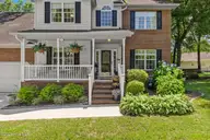 125 Dockside Drive, Jacksonville, NC 28546 — 4-bedroom home in Hunters Creek, Jacksonville, NC, photo 5 of 47: dockside-4