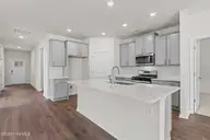 7021 Bayberry Park Drive, New Bern, NC 28562 — 3-bedroom home in Carolina Colours, New Bern, NC, photo 2 of 30: 22-web-or-mls-5003CinnamonInt003