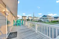 104 Boryk Avenue, Topsail Beach, NC 28445 — 3-bedroom waterfront home in New Topsail Beach, Topsail Beach, NC, photo 13 of 67