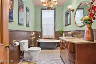 322 S 5th Avenue, Wilmington, NC 28401 — 4-bedroom home in Historic District, Wilmington, NC, photo 24 of 54: KahunaPhoto.com-38