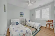 807 Atlanta Avenue, Carolina Beach, NC 28428 — 4-bedroom home, Carolina Beach, NC, photo 19 of 46: 007_img_8929_850