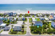 1 Raleigh Avenue, Surf City, NC 28445 — 4-bedroom home, Surf City, NC, photo 6 of 12: MAIN