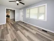 406 Factory Street, Elizabeth City, NC 27909 — 3-bedroom home, Elizabeth City, NC, photo 4 of 21