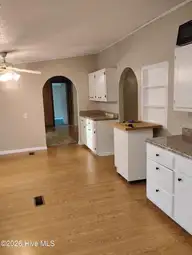 104 Beaver Drive, Dudley, NC 28333 — 3-bedroom manufactured home in Carraway Crk Est, Dudley, NC, photo 15 of 24: Dining Area 2