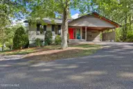 184 Weaver Road, Aberdeen, NC 28315 — 3-bedroom home, Aberdeen, NC, photo 5 of 50: 184 Weaver-3