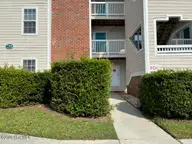 719 Melba Court C, Wilmington, NC 28405 — 3-bedroom condo in Cape Cottages, Wilmington, NC, photo 1 of 30