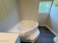 241 Hickory Lane, Aurora, NC 27806 — 3-bedroom manufactured home, Aurora, NC, photo 22 of 26: 66 MASTER BATH