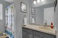 21801 Us 17 Highway, Hampstead, NC 28443 — 4-bedroom home, Hampstead, NC, photo 17 of 56