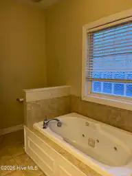 706 Mandolin Lane, Newport, NC 28570 — 3-bedroom home in Gracelyn Park, Newport, NC, photo 11 of 23: IMG_4222