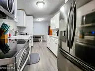 623 Sandy Bluff Drive SW, Supply, NC 28462 — 3-bedroom manufactured home in Sandy Bluff, Supply, NC, photo 7 of 26: New Appliances