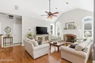 4201 Forwalt Place, Wilmington, NC 28409 — 3-bedroom home in Lansdowne South, Wilmington, NC, photo 5 of 54: 005_4201_forwalt_place-5_747
