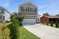 935 W Illinois Avenue, Southern Pines, NC 28387 — 3-bedroom home in West Southern P, Southern Pines, NC, photo 2 of 45: 2-web-or-mls-DSC09568