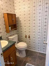 163 Great Neck Landing Road, Hubert, NC 28539 — 4-bedroom manufactured home, Hubert, NC, photo 19 of 31