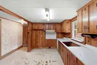343 W Stevens Street, Wallace, NC 28466 — 3-bedroom home, Wallace, NC, photo 15 of 26: 15_kitchen