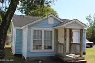 314 Bland Street, Wilmington, NC 28401 — 3-bedroom home in Sunset Park, Wilmington, NC, photo 4 of 31: IMG_3391