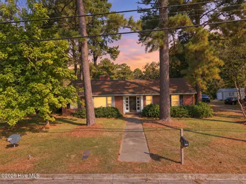150 Nelson St, Bethel