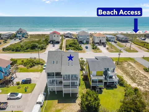 3809 Island Dr, North Topsail Beach