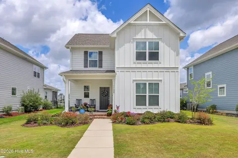 1104 Trisail Ter, Wilmington