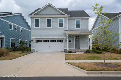 712 Trisail Ter, Wilmington