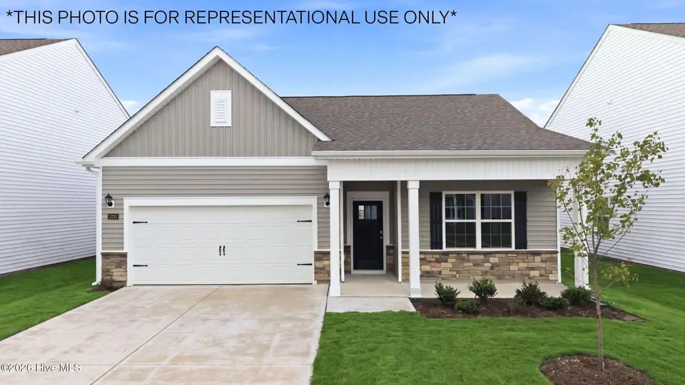 4003 Montford Drive, New Bern, NC 28562 — 4-bedroom home in West New Bern, New Bern, NC, photo 1 of 31: CALI R