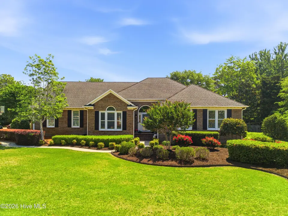 4201 Forwalt Place, Wilmington, NC 28409 — 3-bedroom home in Lansdowne South, Wilmington, NC, photo 1 of 54: 001_4201_forwalt_place-1_60