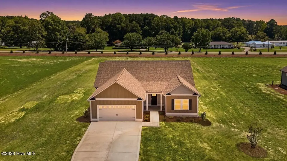 165 Huckleberry Bush Lane, Princeton, NC 27569 — 3-bedroom home in Graham's Place, Princeton, NC, photo 1 of 31: 001-496261-DJI_20260901121534_0366_D_twi