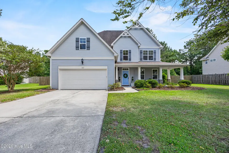 105 Pagoda Court, Hampstead, NC 28443 — 4-bedroom home in Dogwood Lakes, Hampstead, NC, photo 1 of 74