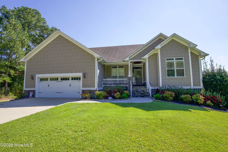 899 Seagull Drive, Vass, NC 28394 — 4-bedroom waterfront home in Woodlake, Vass, NC, photo 1 of 20: 899 Seagull Dr-5