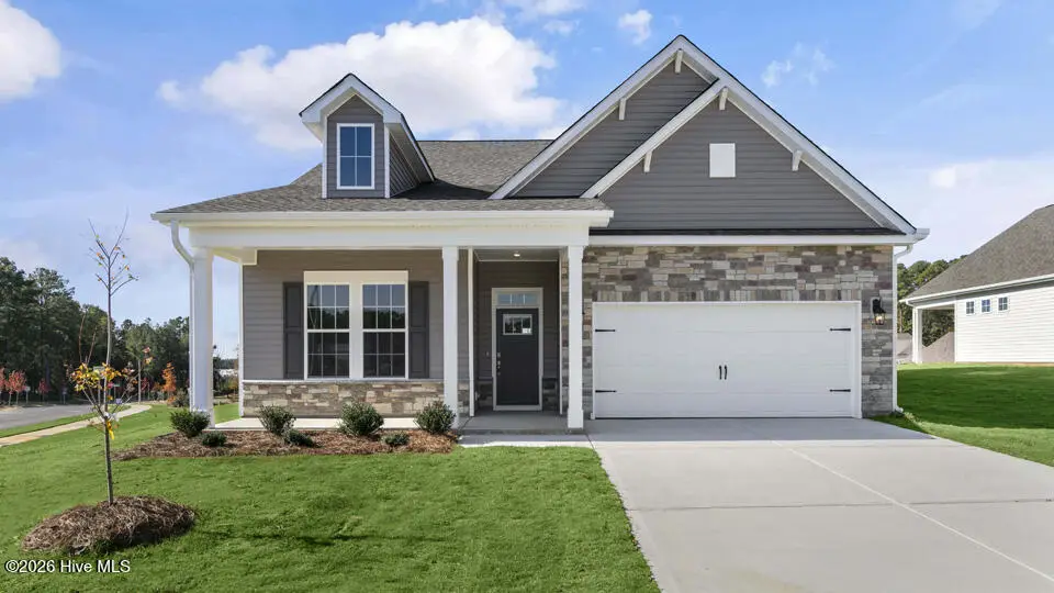 824 Fernwind Circle, Aberdeen, NC 28315 — 3-bedroom home in Martin Farms, Aberdeen, NC, photo 1 of 29: Azalea M4