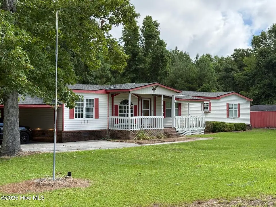 163 Great Neck Landing Road, Hubert, NC 28539 — 4-bedroom manufactured home, Hubert, NC, photo 1 of 31