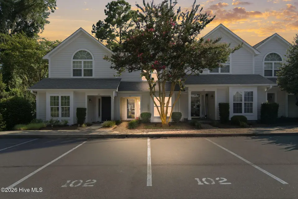 6211 Wrightsville Avenue Apt 102, Wilmington, NC 28403 — 2-bedroom home in Wrightsville Place, Wilmington, NC, photo 1 of 56
