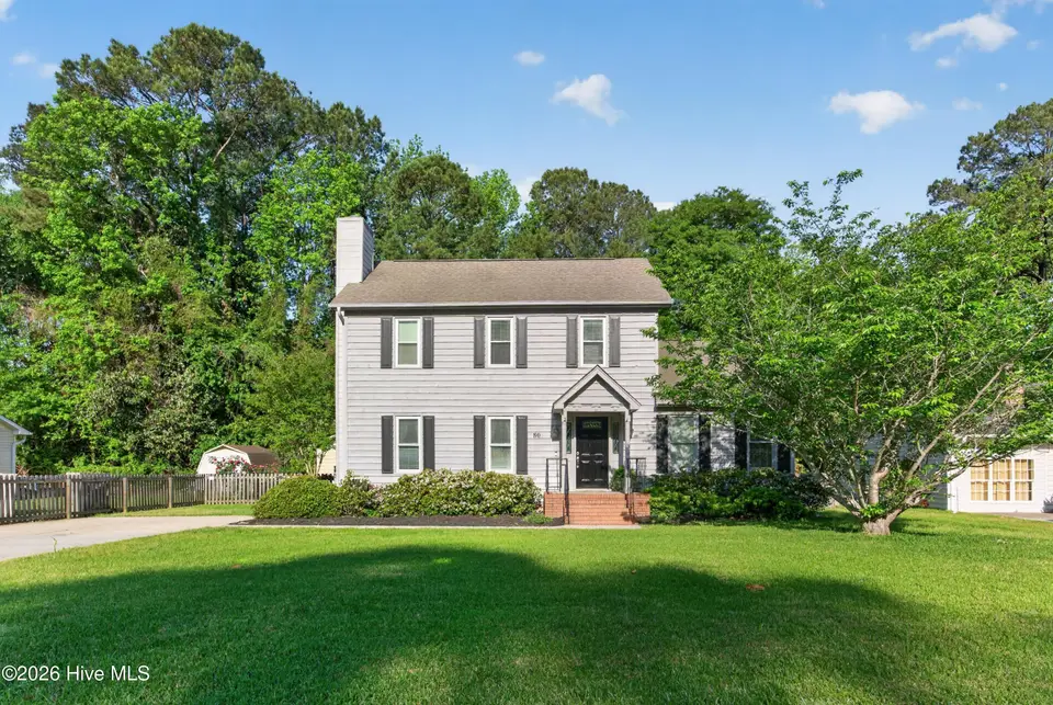 807 Cheryl Lane, Wilmington, NC 28405 — 3-bedroom home in Churchill Estates, Wilmington, NC, photo 1 of 47: 045-807CherylLane-Wilmington-NC-28405-SM