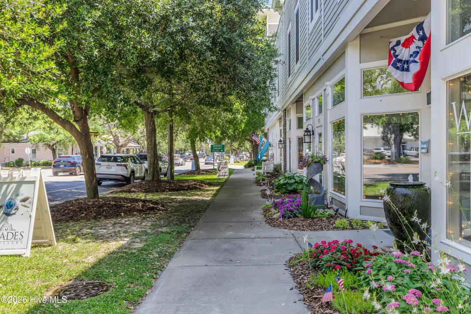 701 N Howe Street 8, Southport, NC 28461 — 3-bedroom condo in Towngate Crossing, Southport, NC, photo 1 of 20