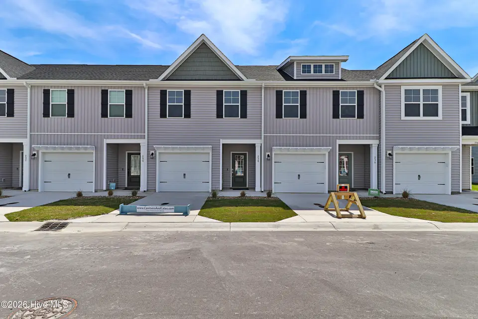 238 Cline Way Unit 126, Beaufort, NC 28516 — 3-bedroom townhome in 1809 Live Oak, Beaufort, NC, photo 1 of 44: New Construction in Beaufort